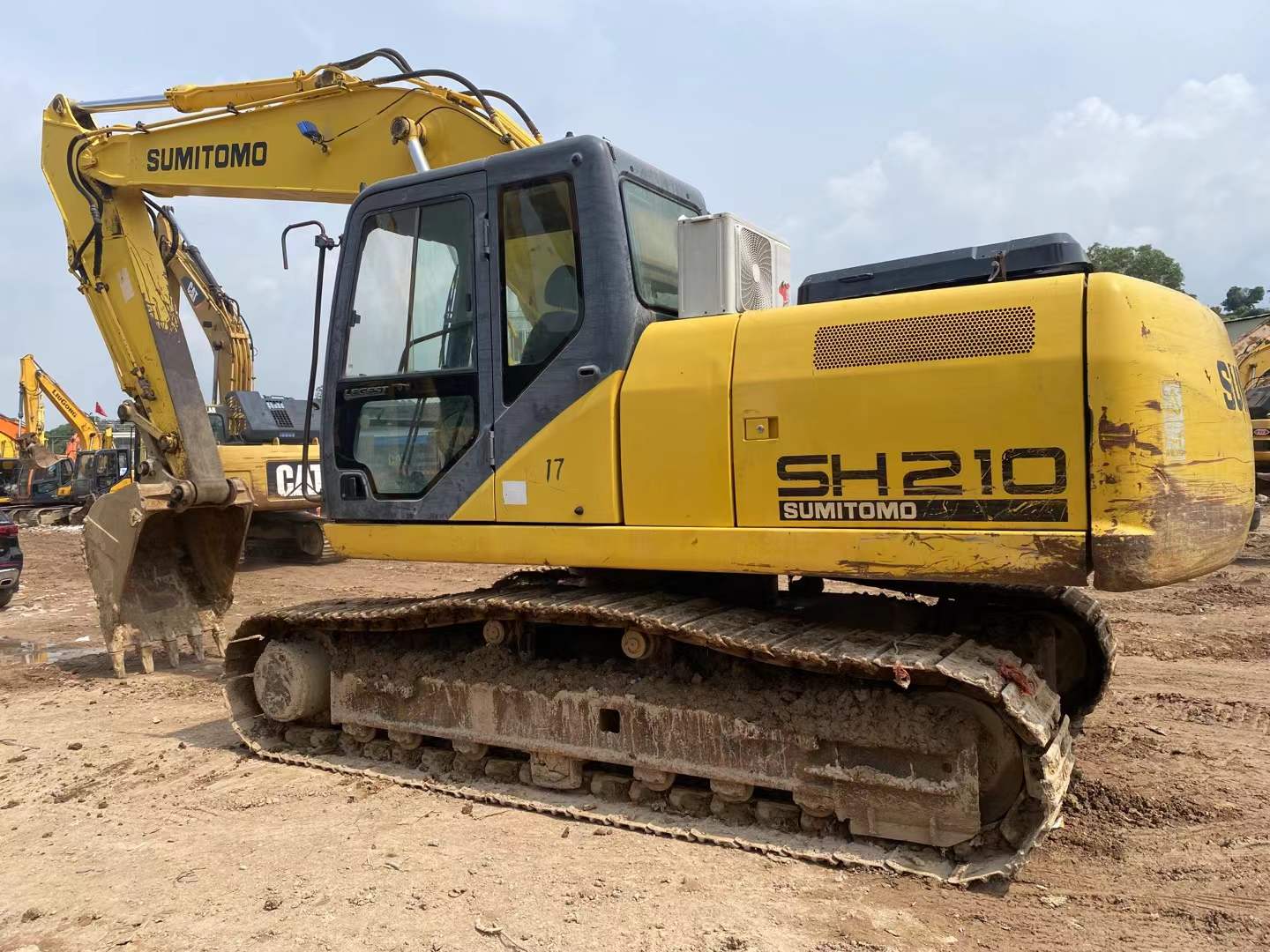 Buy Sumitomo SH210A5 Used Excavator / 2