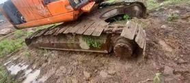Buy Hitachi ZX200-6 Used Excavator / 4 Buy Hitachi ZX200-6 Used Excavator / 4