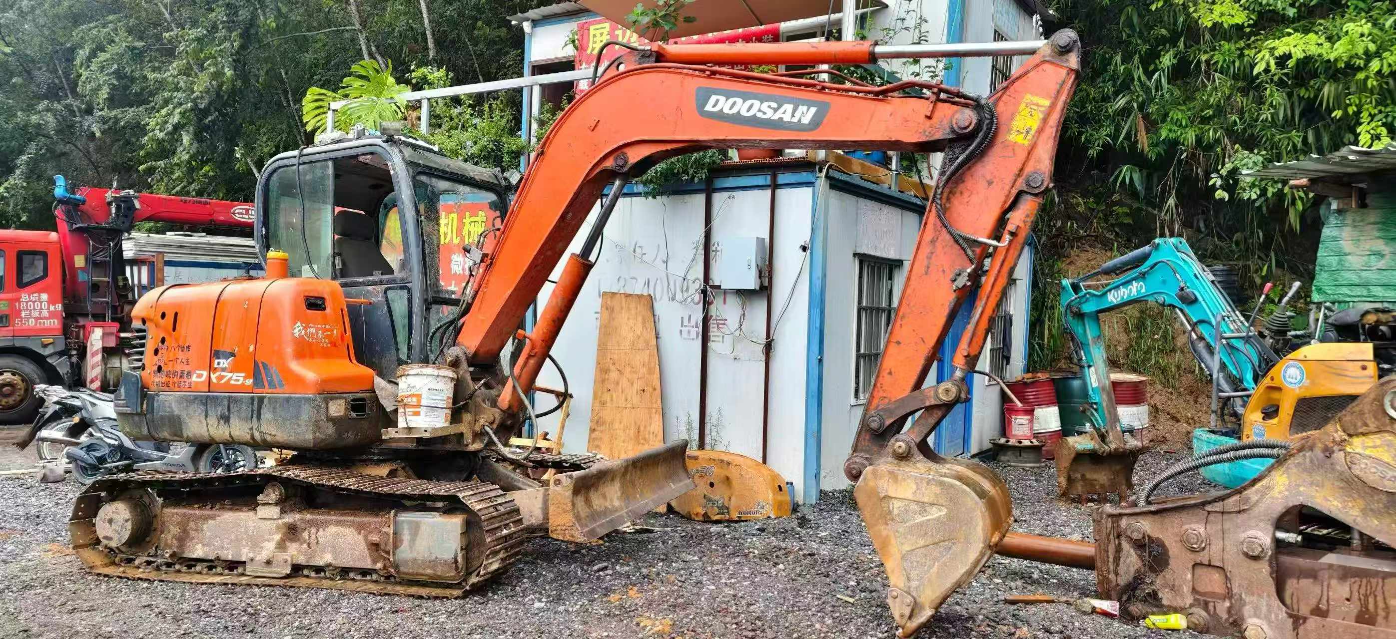 Buy Doosan DX60 Used Excavator / 2