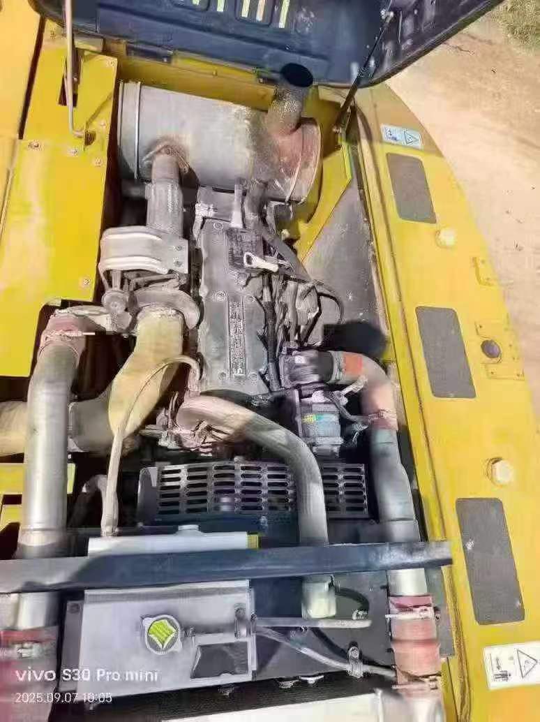 Buy XCMG XE215 Used Excavator / 9