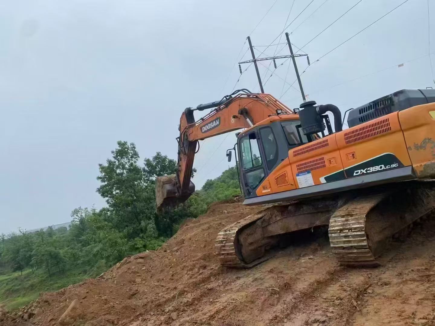 Buy Doosan DX380 Used Excavator / 6