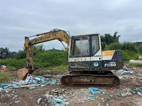 Buy Komatsu PC60-6 Used Excavator / 3 Buy Komatsu PC60-6 Used Excavator / 3