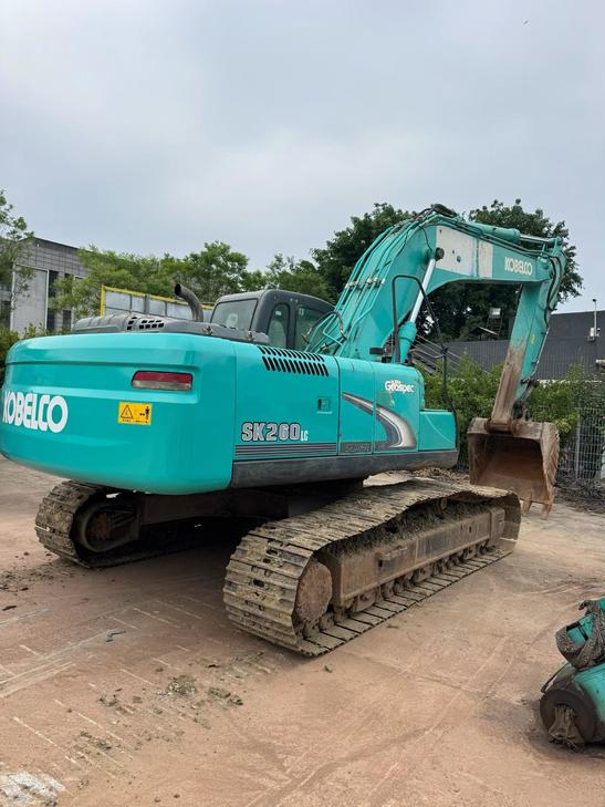 Buy Kobelco SK260 Used Excavator / 1