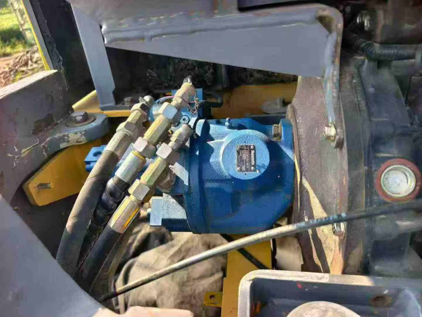 Buy XCMG XE60 Used Excavator / 8
