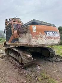 Buy Doosan DH215-9 Used Excavator / 2 Buy Doosan DH215-9 Used Excavator / 2