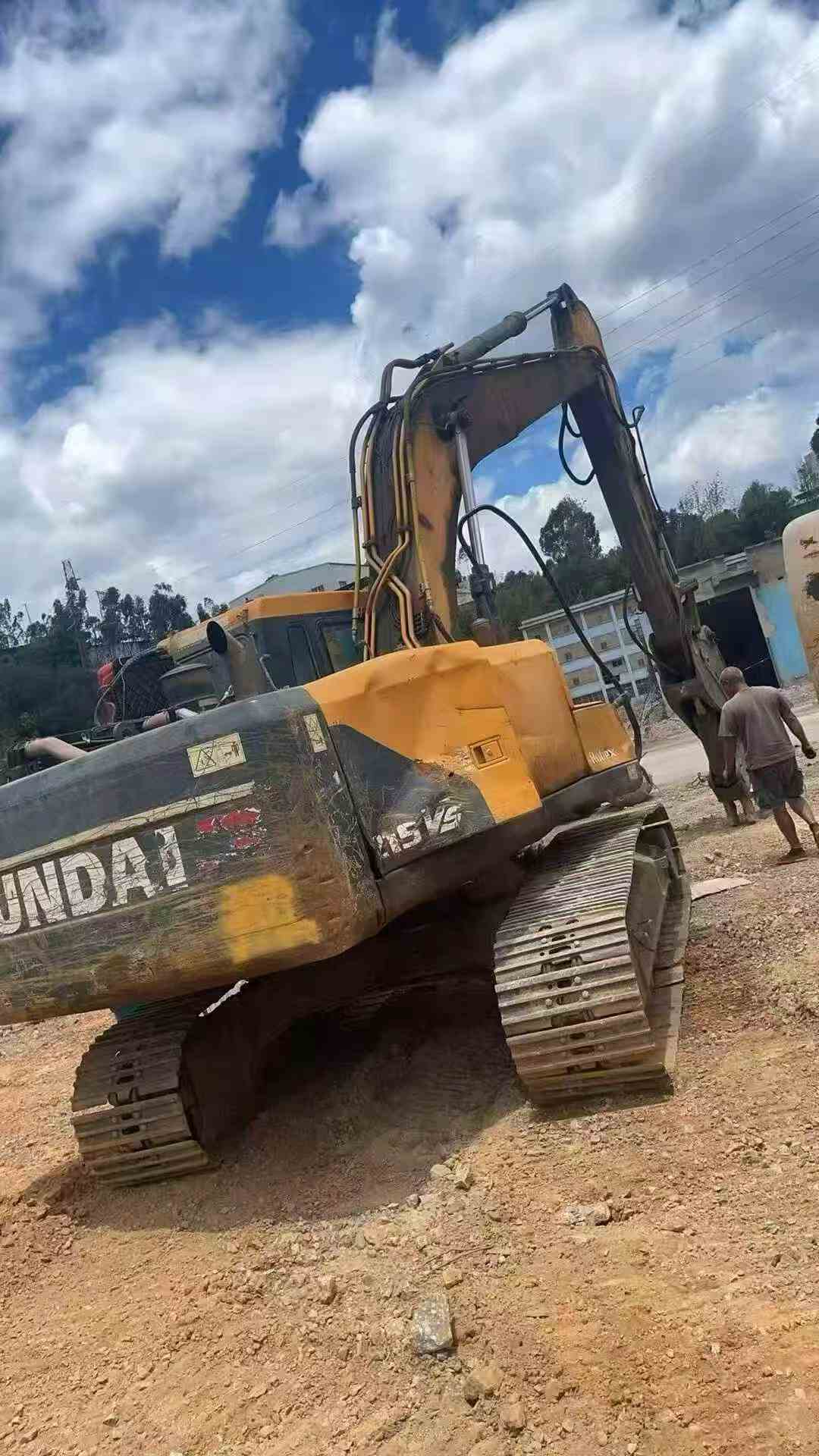 Buy Hyundai R215-7 Used Excavator / 7
