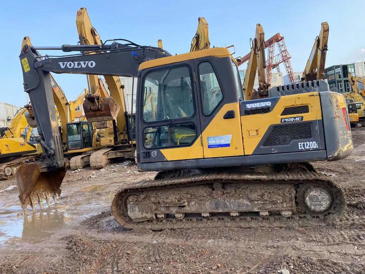 Buy Volvo EC120D Used Excavator / 1
