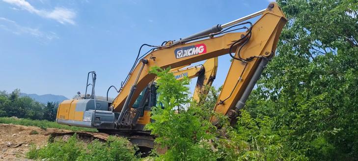 Buy XCMG XE200DA Used Excavator / 1