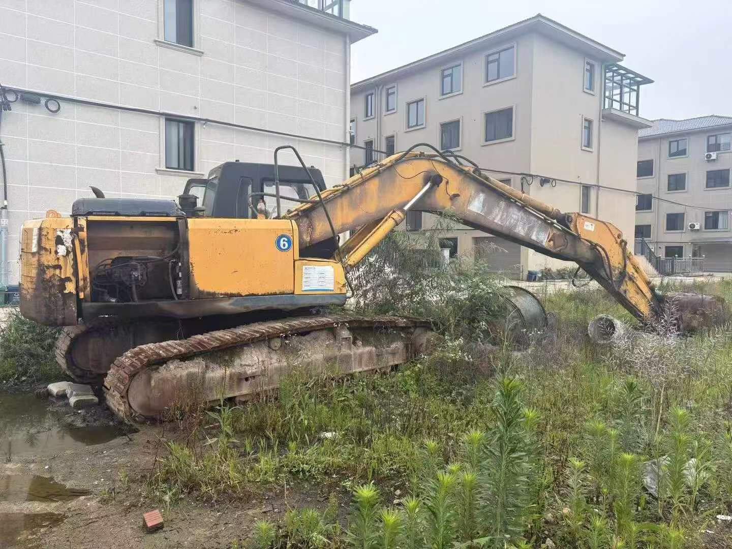 Buy Hyundai R225-7 Used Excavator / 3