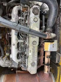 Buy Kato 820-3SP Used Excavator / 8 Buy Kato 820-3SP Used Excavator / 8