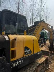 Buy Hyundai R60-7 Used Excavator / 2 Buy Hyundai R60-7 Used Excavator / 2