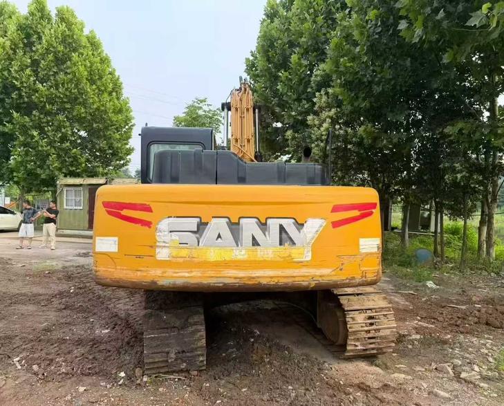 Buy Sany SY205C Used Excavator / 1