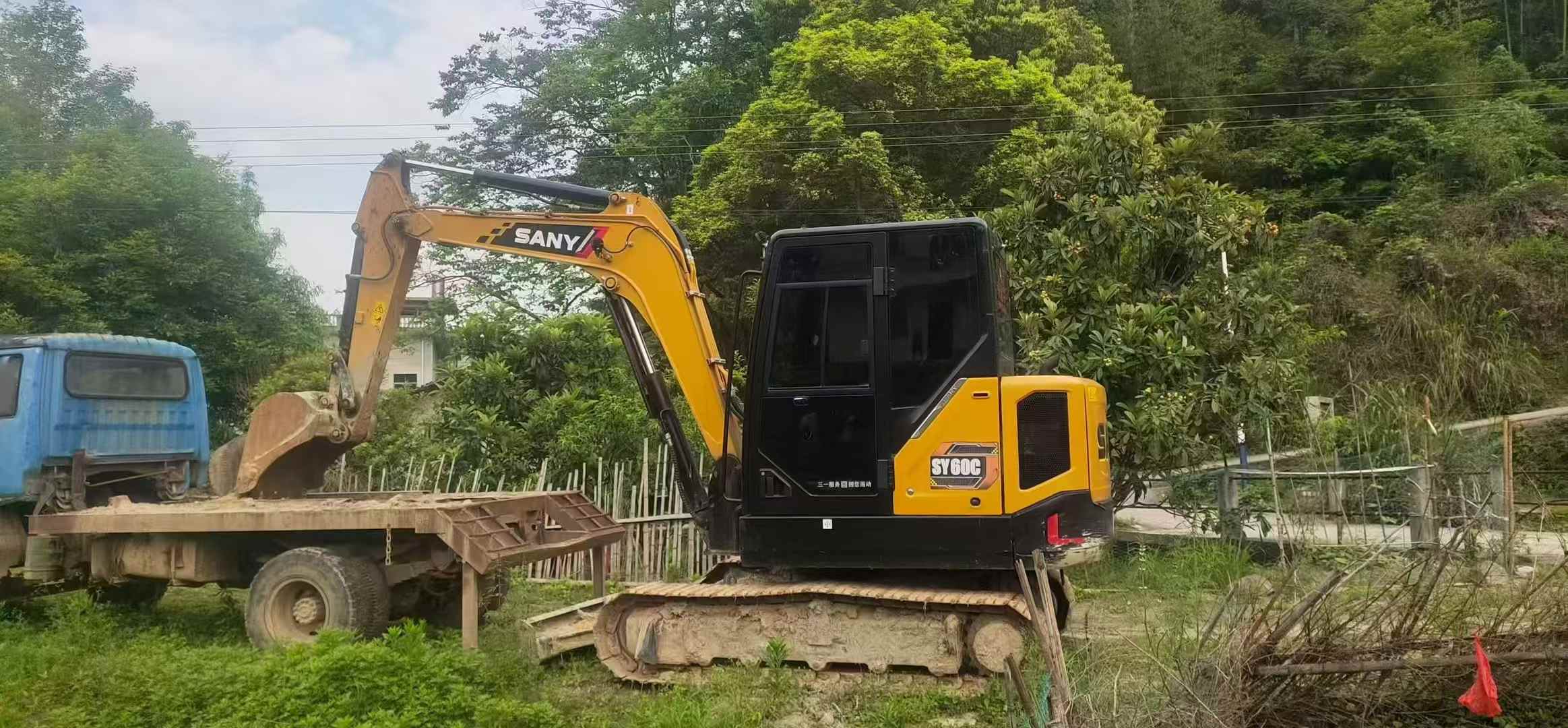Buy Sany SY55 Used Excavator / 3