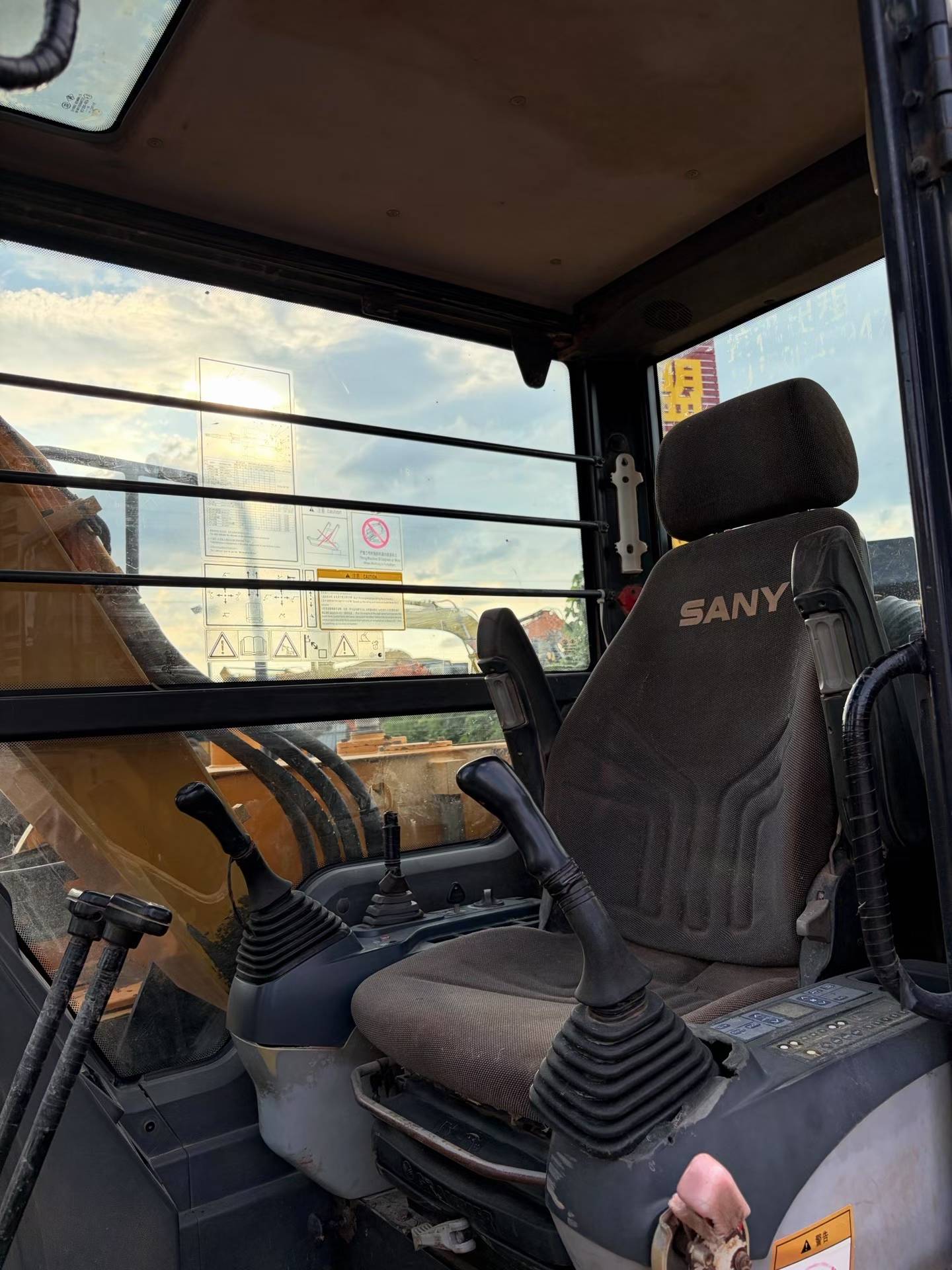Buy Sany SY65C-9 Used Excavator / 6
