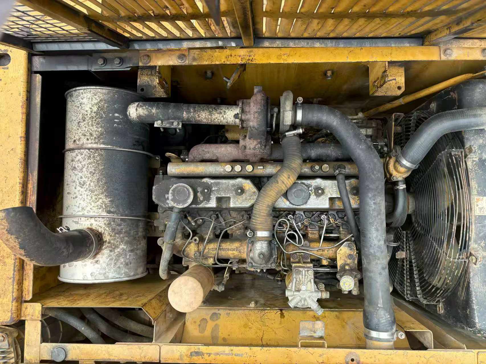 Buy Caterpillar 320C Used Excavator / 2