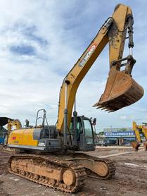 Buy XCMG XE380DK Used Excavator / 3 Buy XCMG XE380DK Used Excavator / 3