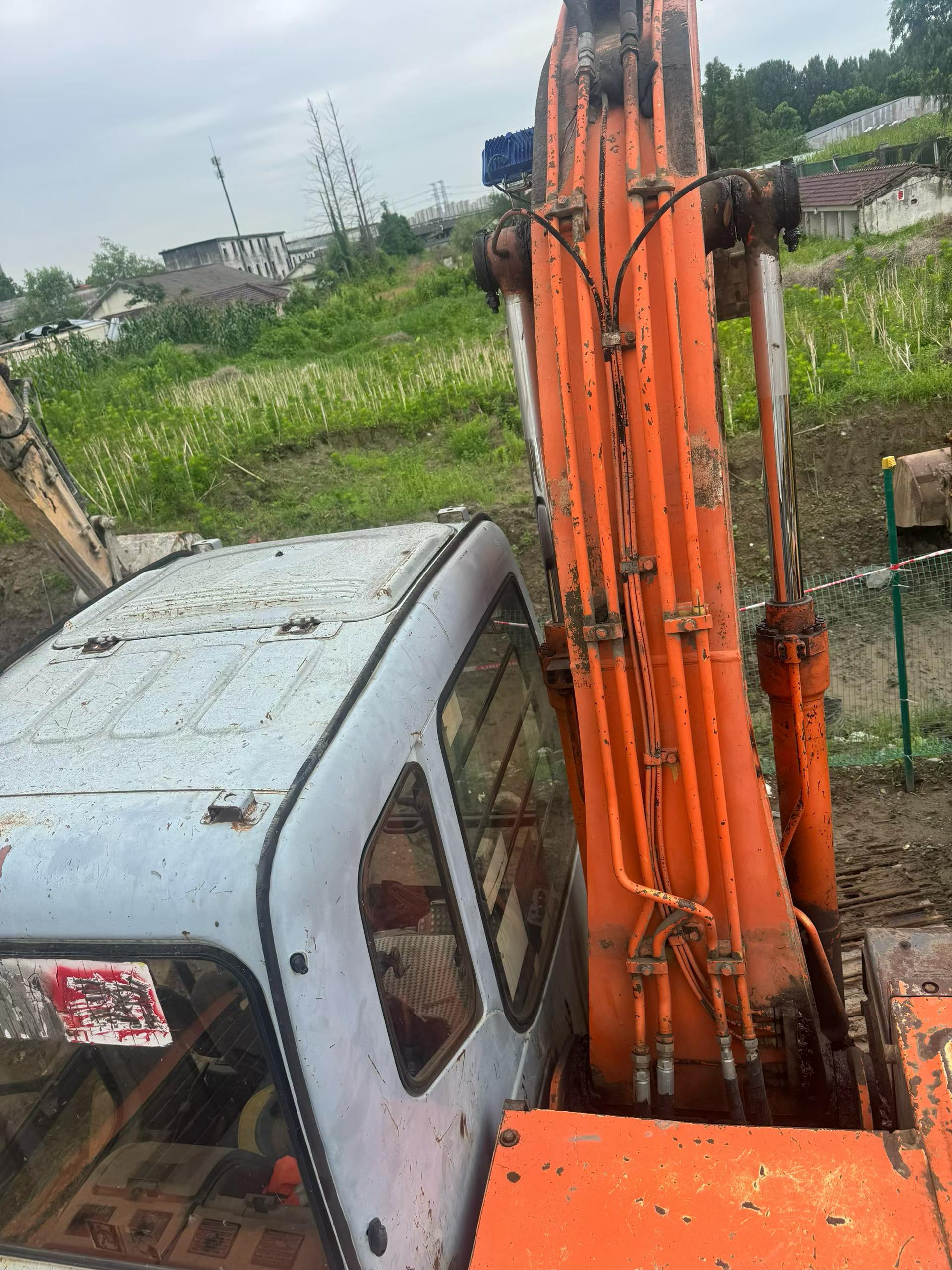 Buy Hitachi EX120-5 Used Excavator / 8