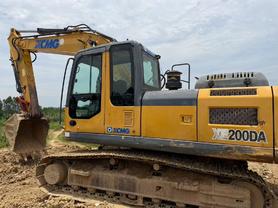 Buy XCMG XE200 Used Excavator / 4 Buy XCMG XE200 Used Excavator / 4