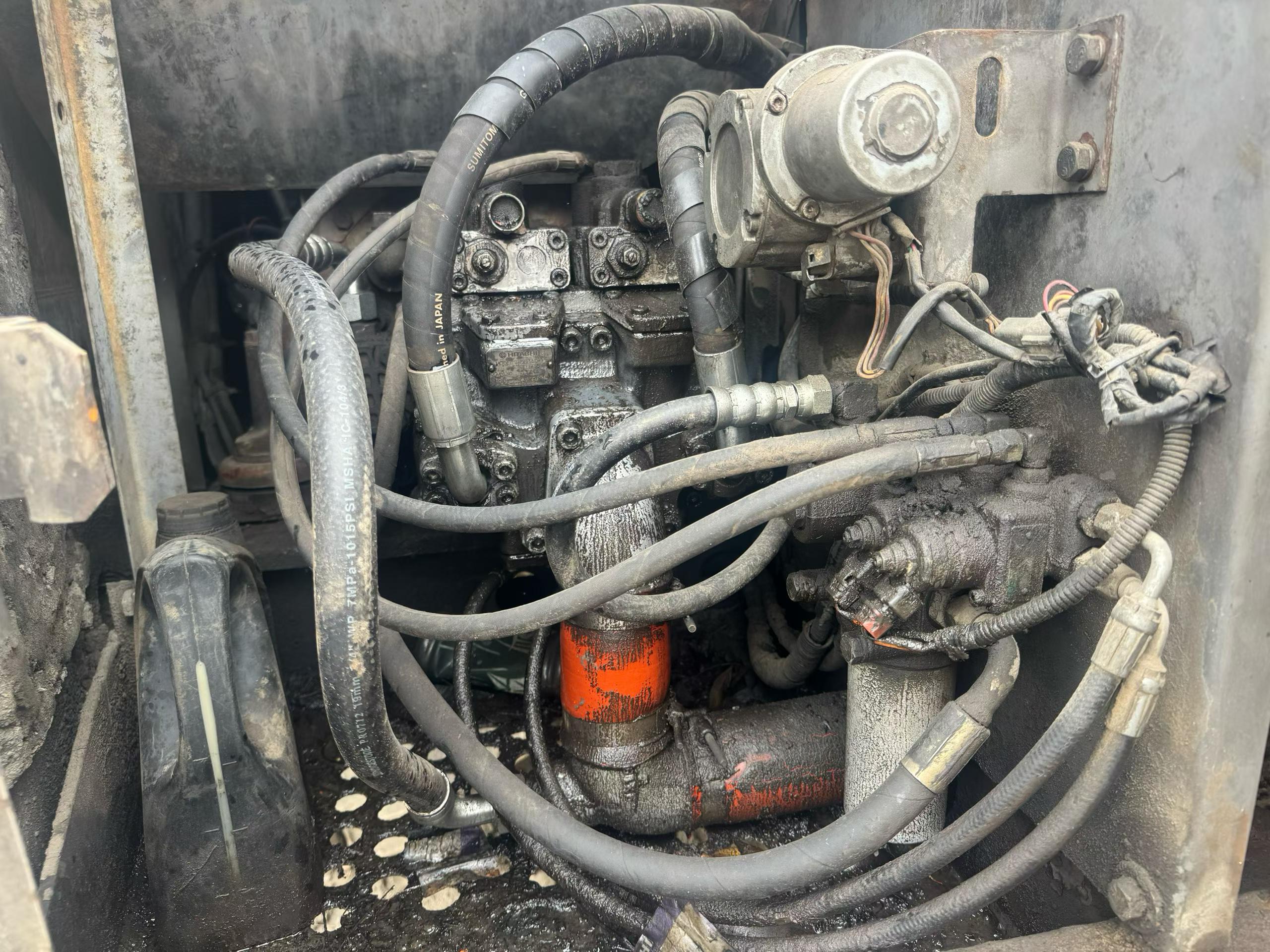 Buy Hitachi EX120-5 Used Excavator / 7