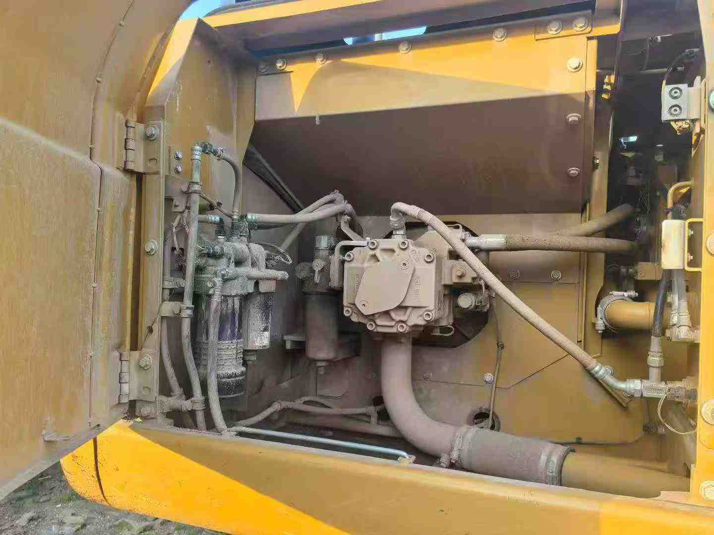 Buy Caterpillar 320A Used Excavator / 2