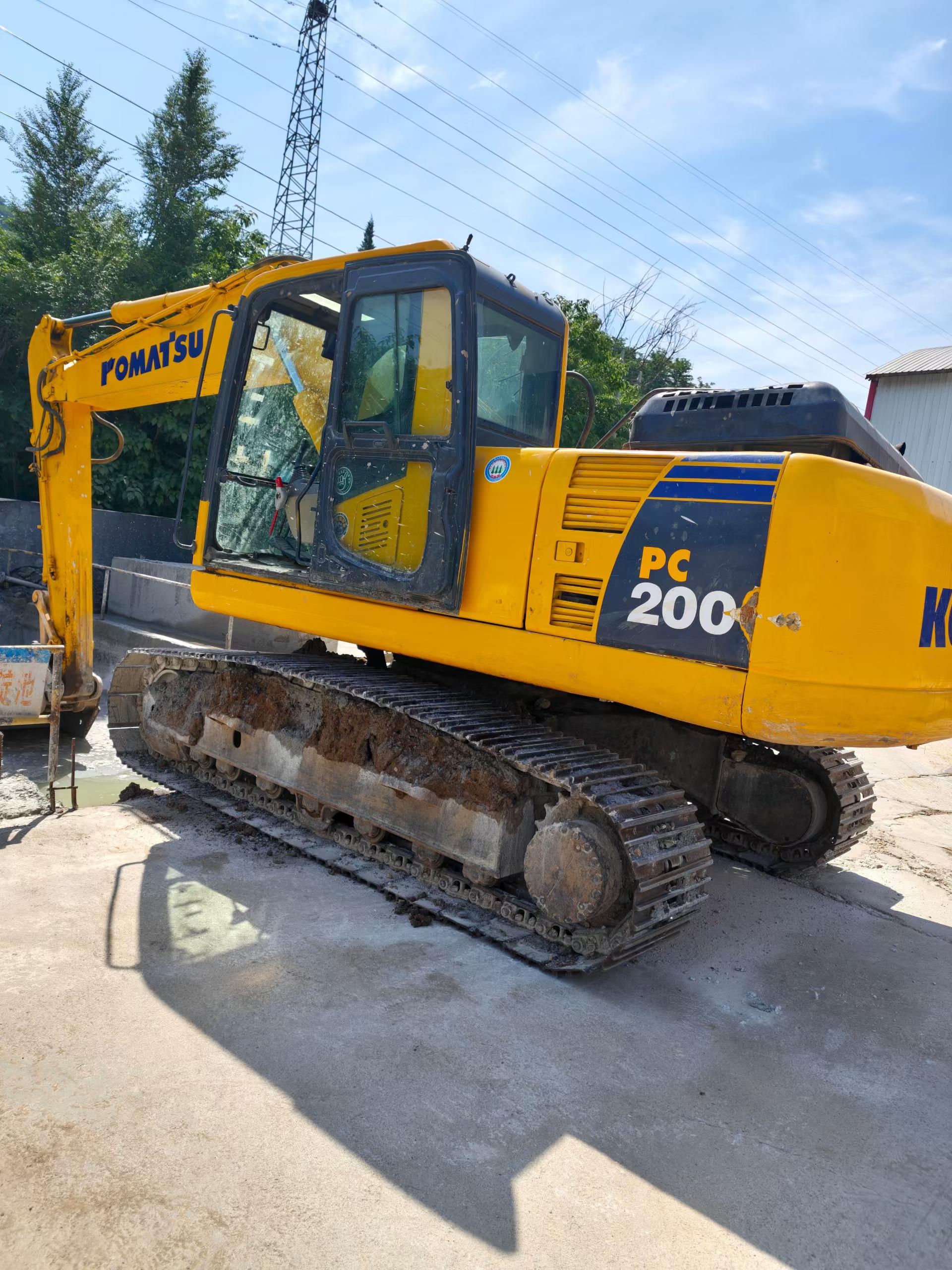 Buy Komatsu PC220 Used Excavator / 5