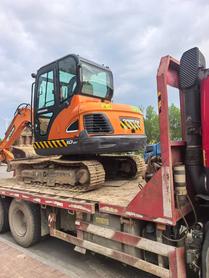 Buy Doosan DH55 Used Excavator / 5 Buy Doosan DH55 Used Excavator / 5