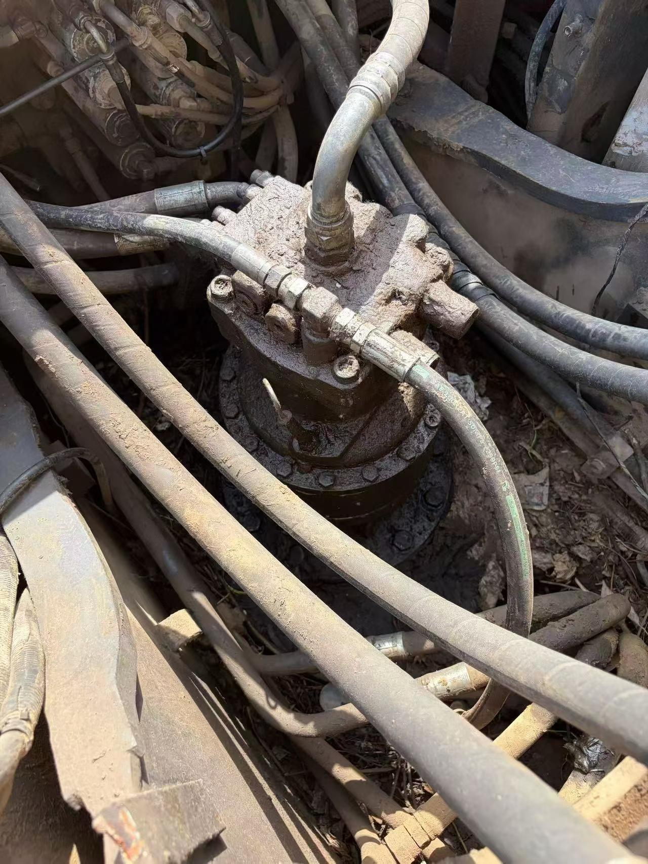Buy Sumitomo SH200A3 Used Excavator / 3