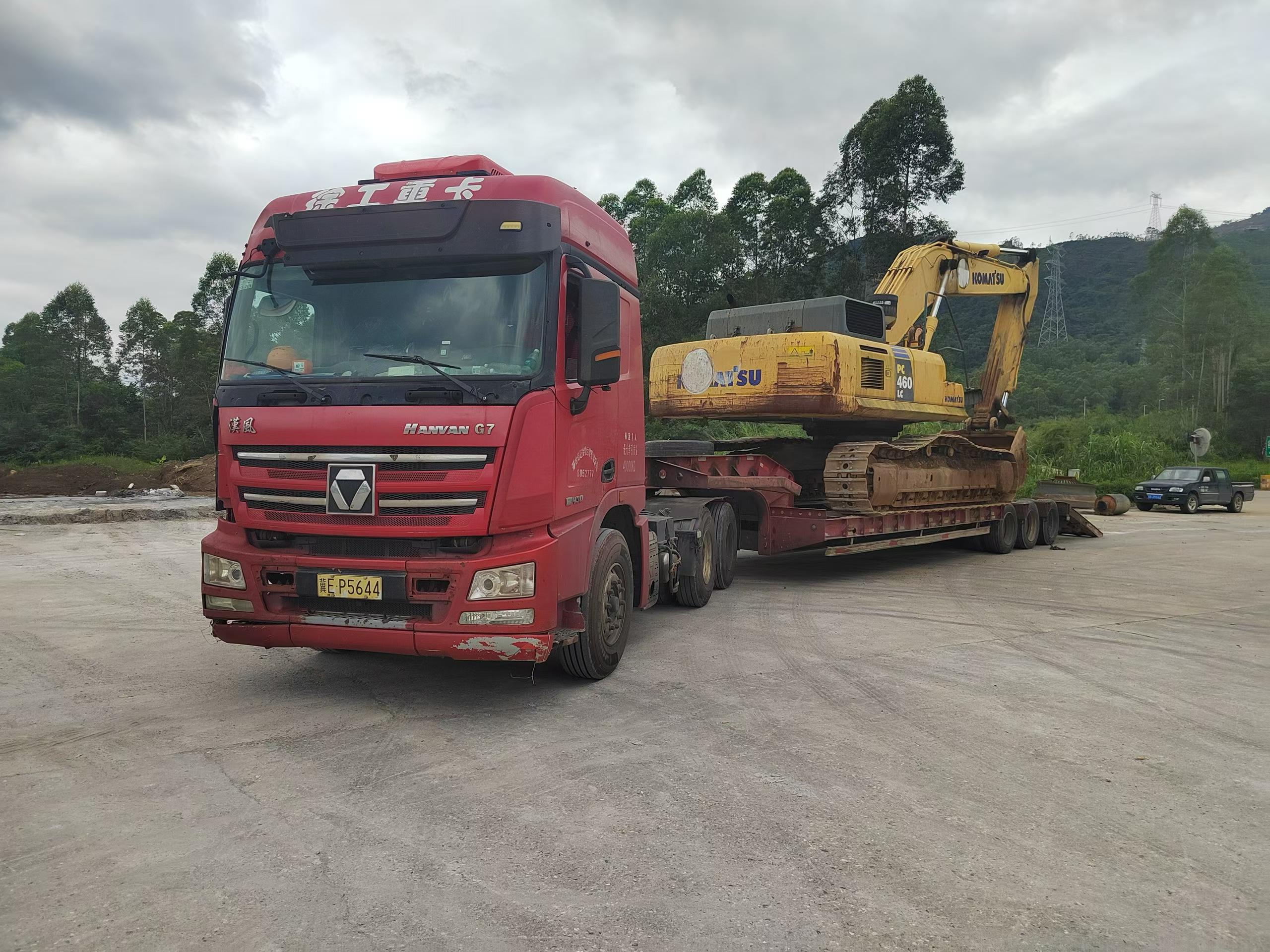 Buy Komatsu PC450-8 Used Excavator / 5
