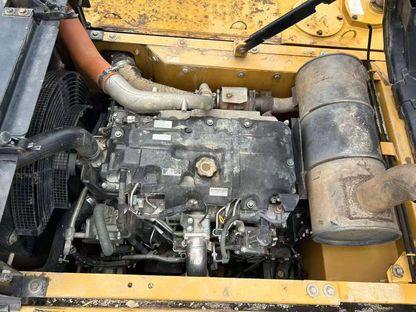 Buy Sany SY205C-8 Used Excavator / 4