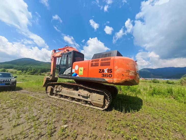 Buy Hitachi ZX330-5A Used Excavator / 1
