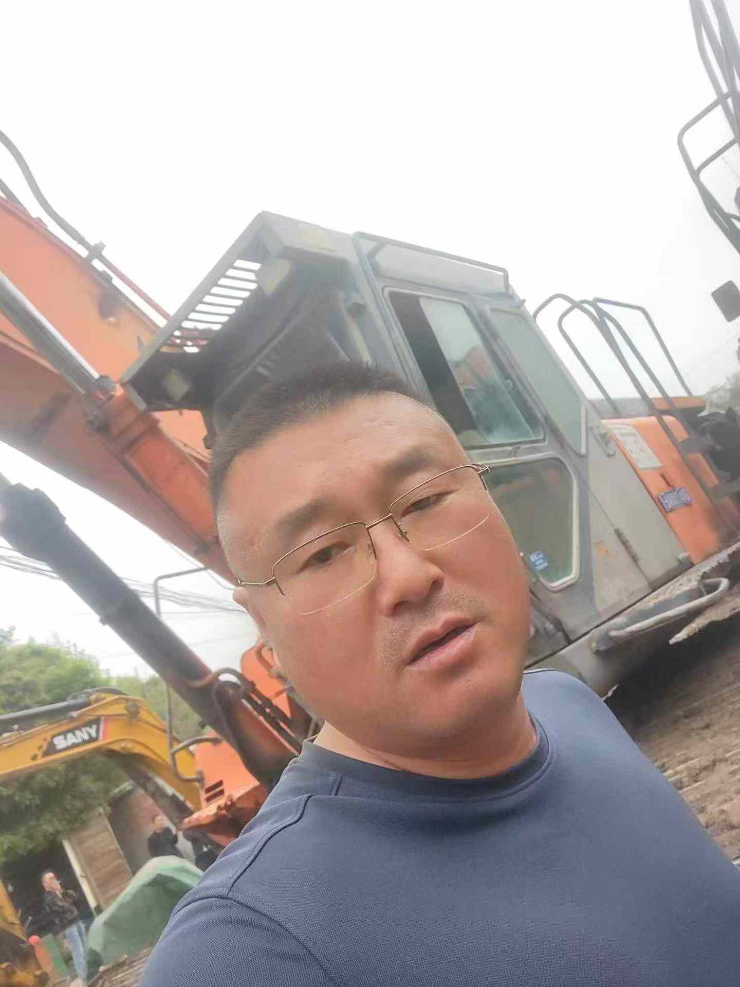 Buy Hitachi ZX450-6 Used Excavator / 2