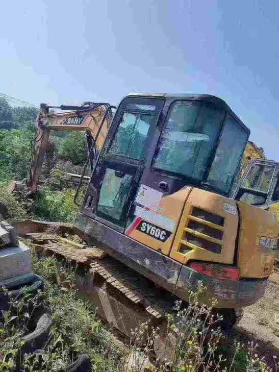 Buy Sany SY55 Used Excavator / 1