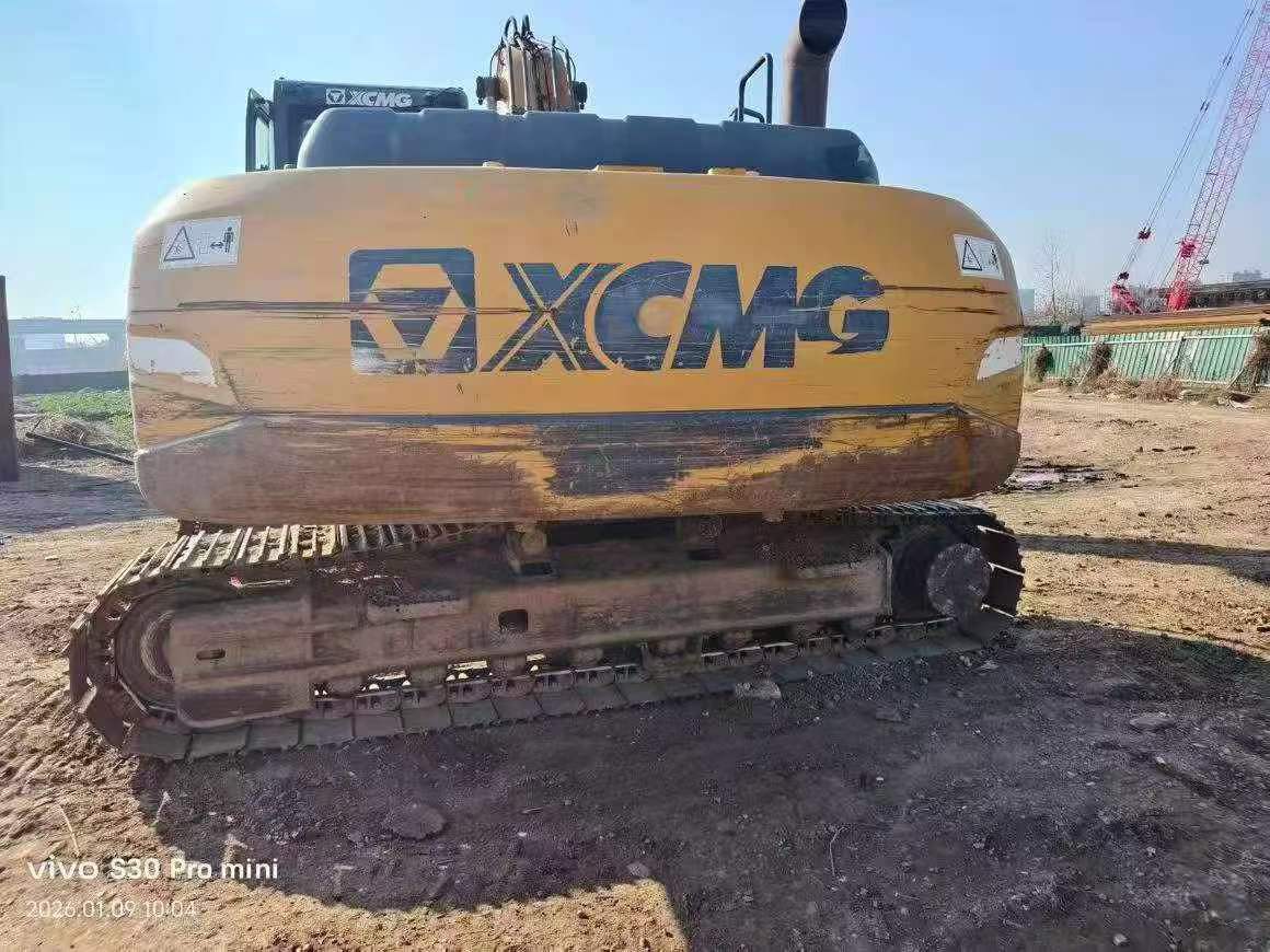 Buy XCMG XE215 Used Excavator / 3