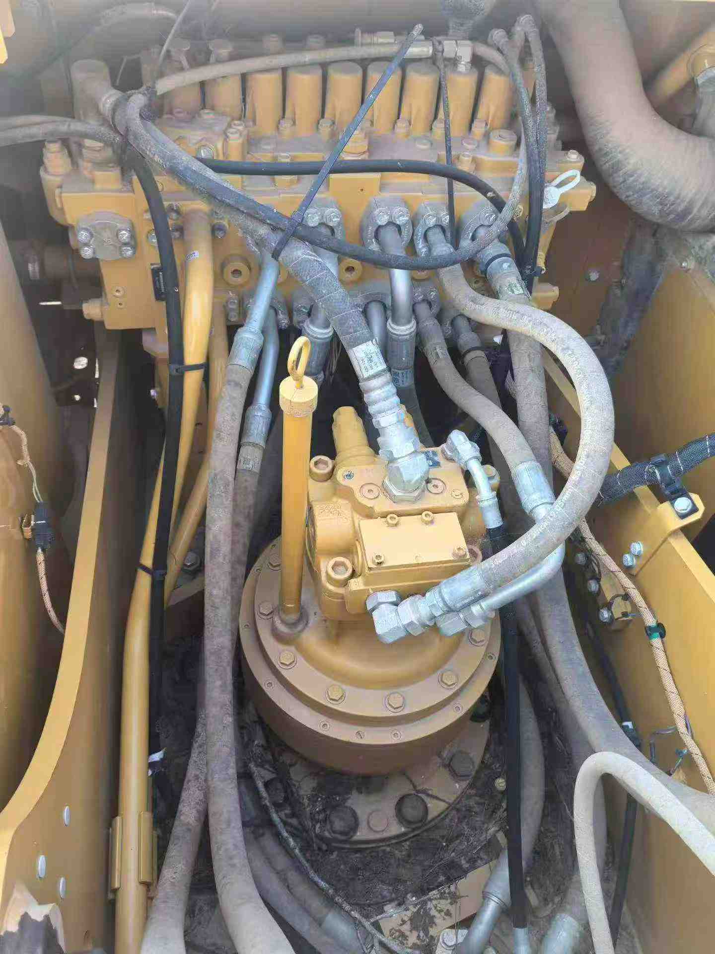 Buy Caterpillar 320A Used Excavator / 3