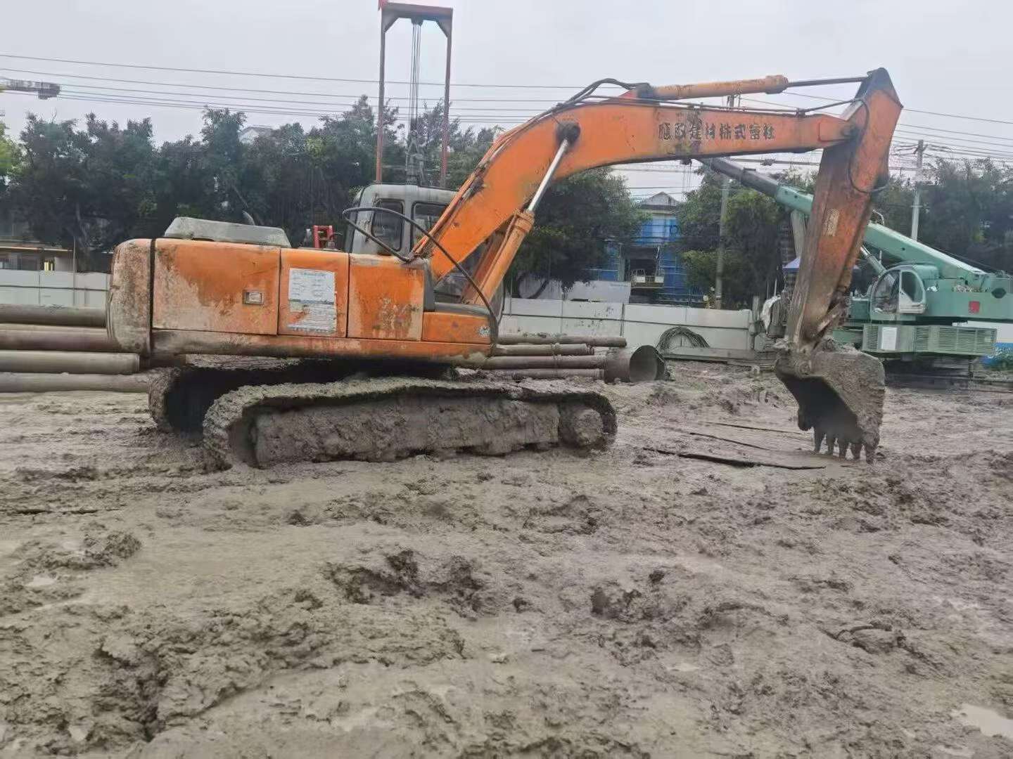 Buy Hitachi ZX200-6 Used Excavator / 3