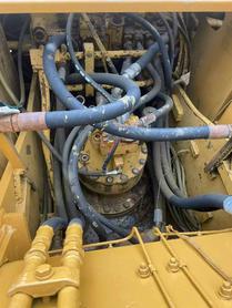 Buy Caterpillar 320V2 Used Excavator / 6 Buy Caterpillar 320V2 Used Excavator / 6