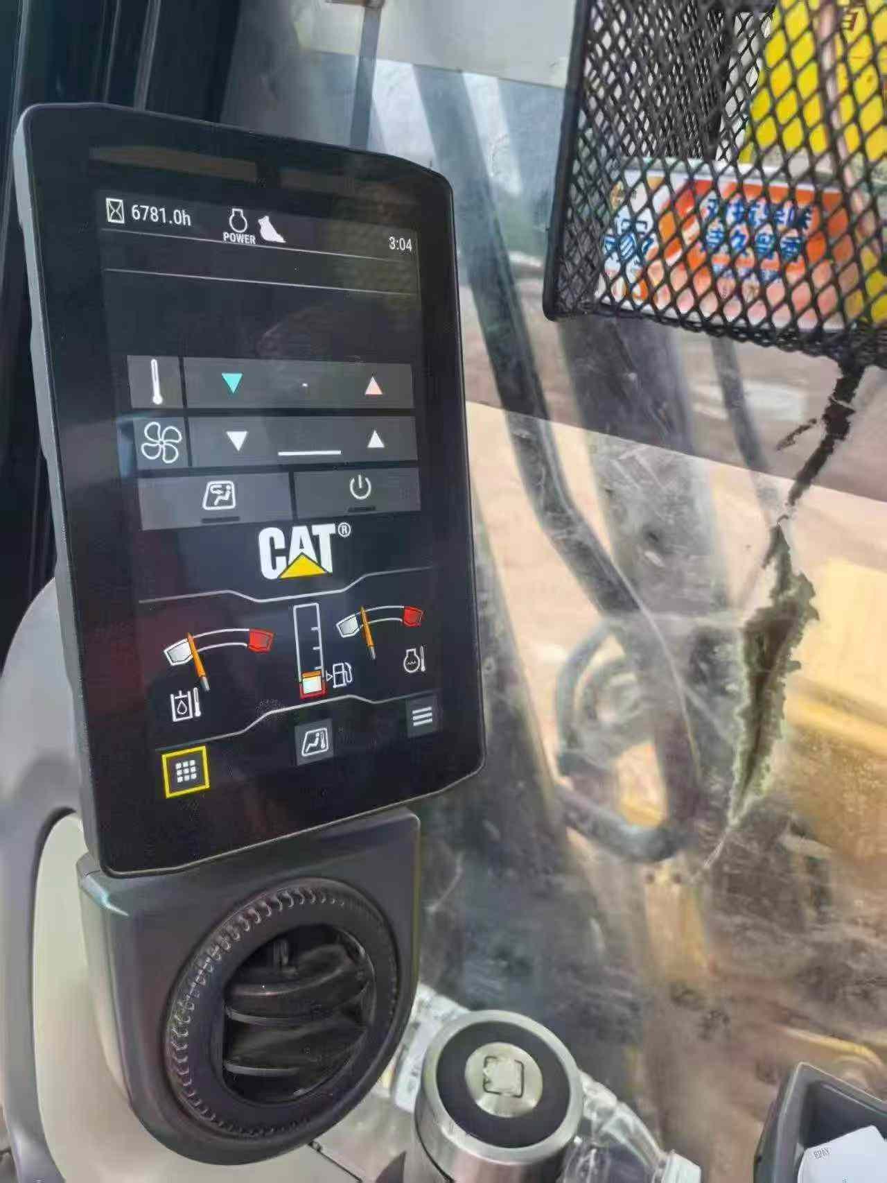 Buy Caterpillar 320A Used Excavator / 4