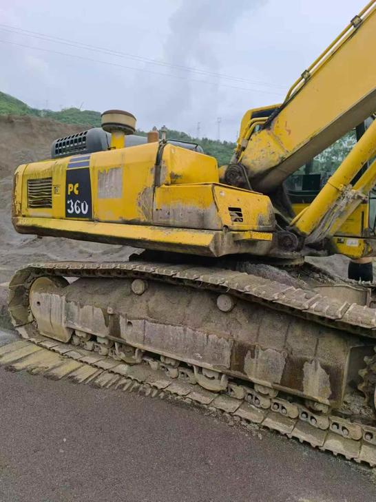 Buy Komatsu PC300 Used Excavator / 1