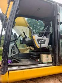 Buy Caterpillar 330B Used Excavator / 8 Buy Caterpillar 330B Used Excavator / 8