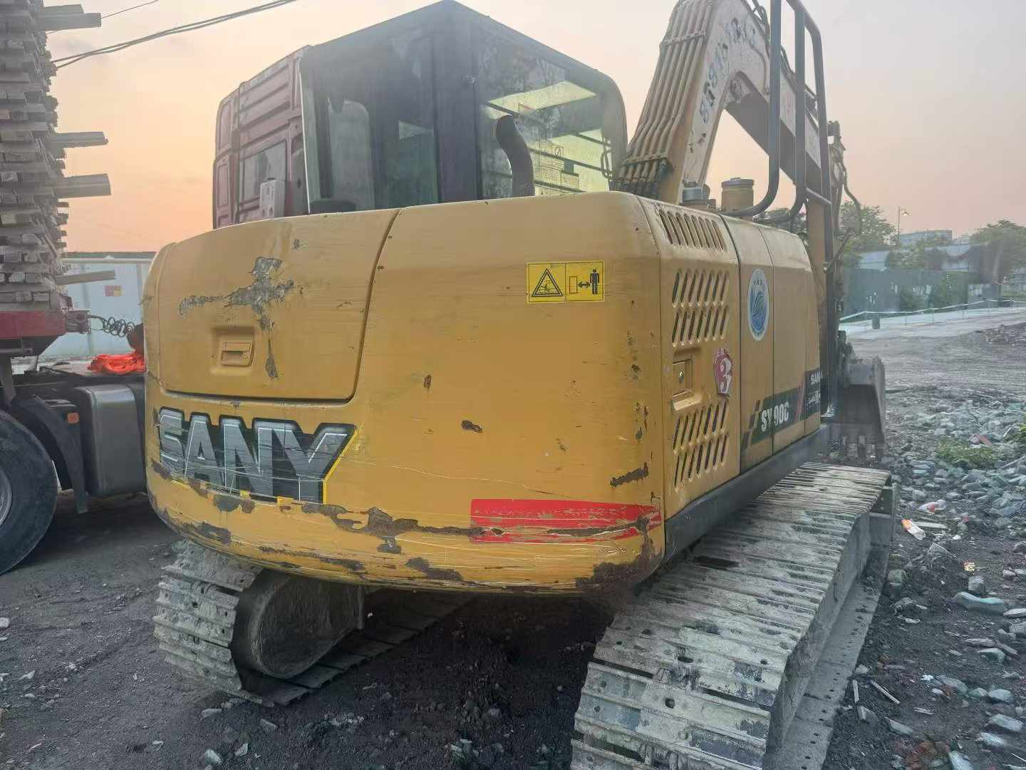 Buy Sany SY75 Used Excavator / 8