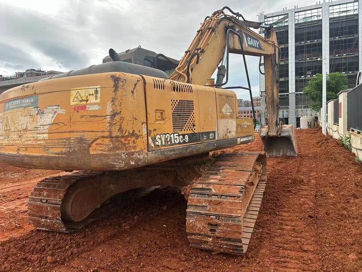 Buy Sany SY215C-8 Used Excavator / 1