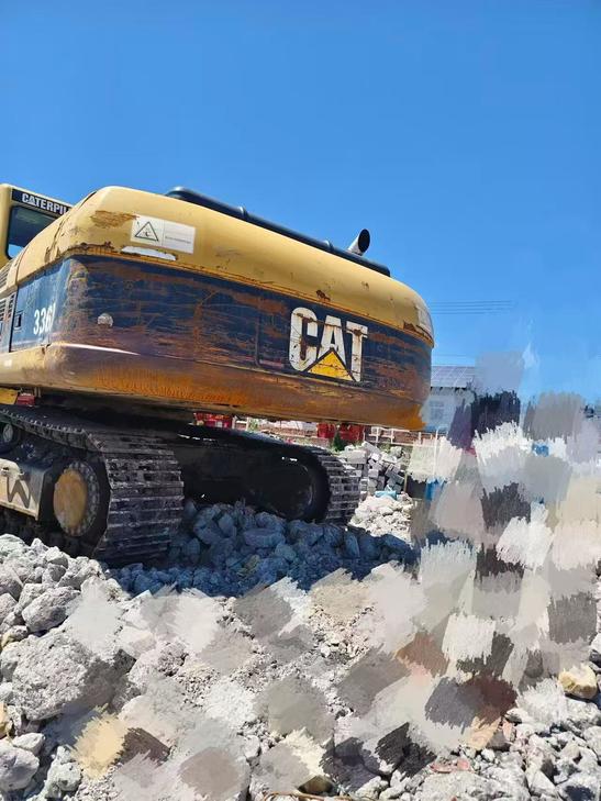 Buy Caterpillar 330C Used Excavator / 1