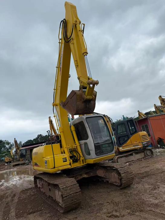 Buy Sumitomo SH120-3 Used Excavator / 1