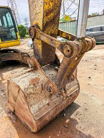 Buy Komatsu PC220-7 Used Excavator / 5 Buy Komatsu PC220-7 Used Excavator / 5