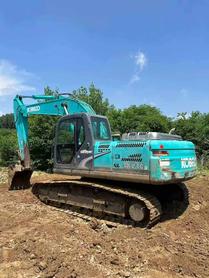 Buy Kobelco SK210 Used Excavator / 3 Buy Kobelco SK210 Used Excavator / 3