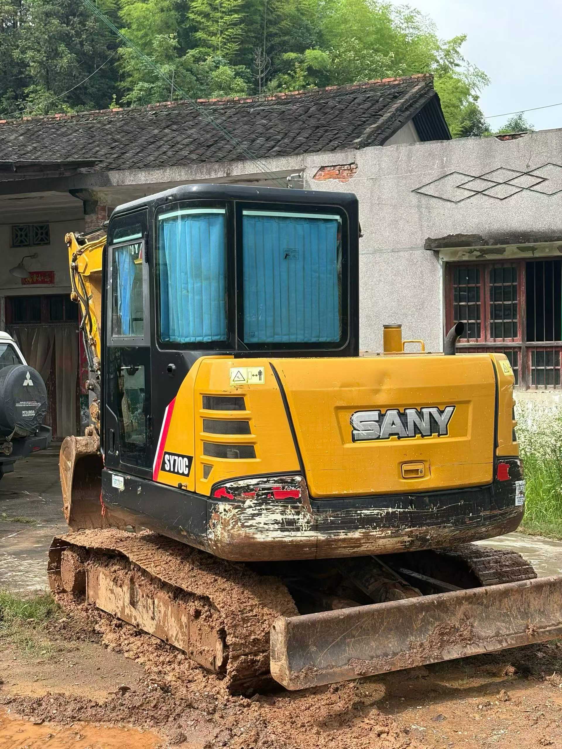 Buy Sany SY55 Used Excavator / 4