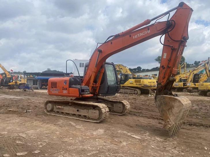 Buy Hitachi EX120-6 Used Excavator / 1