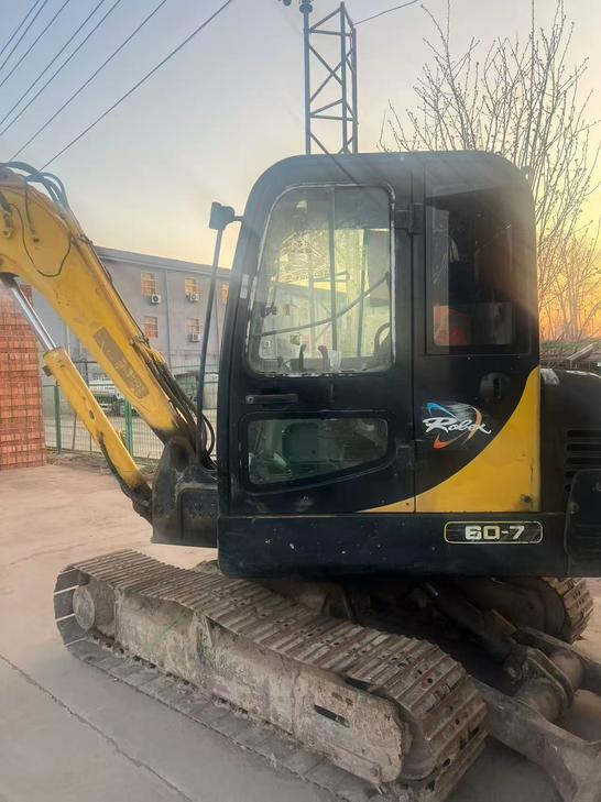 Buy Hyundai R60-7 Used Excavator / 1