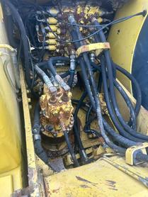 Buy Komatsu PC120-6 Used Excavator / 7 Buy Komatsu PC120-6 Used Excavator / 7