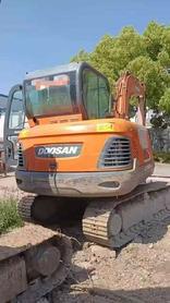 Buy Doosan DH60 Used Excavator / 2 Buy Doosan DH60 Used Excavator / 2